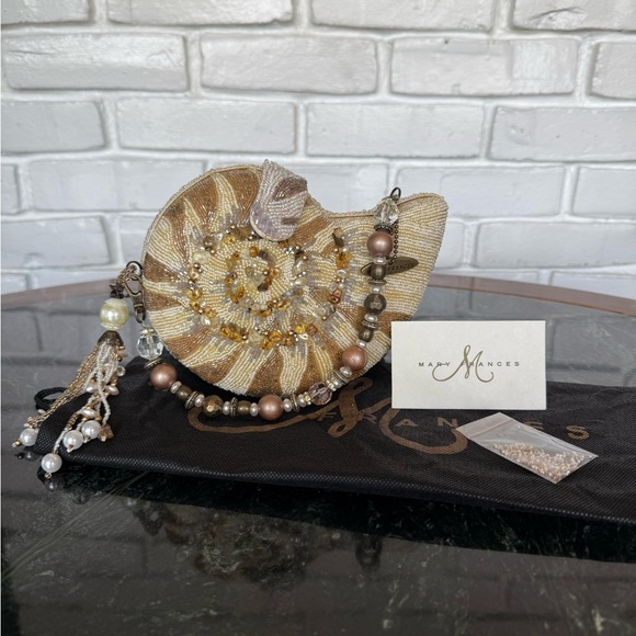 Mary Frances Beaded & Pearls Shell-Shaped Clutch - Picture 8 of 9